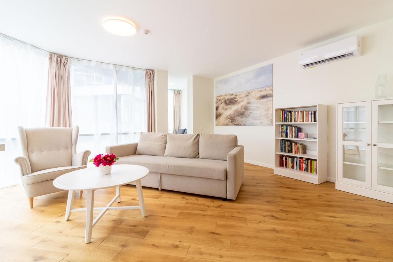Elija Swan-Toy Apartments Šventoji エクステリア 写真