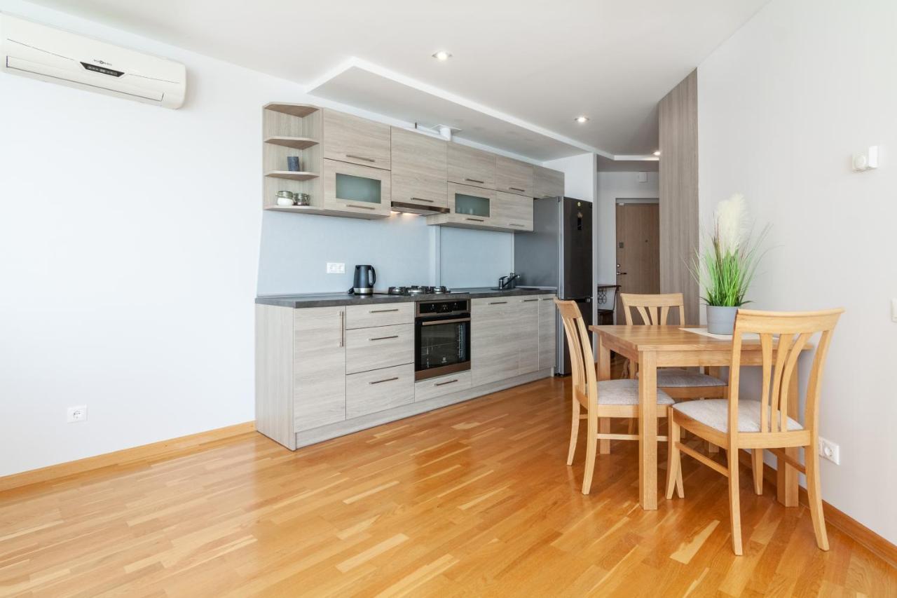 Elija Swan-Toy Apartments Šventoji エクステリア 写真